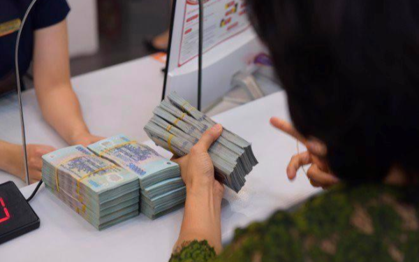 Cơ quan Thuế thông báo khẩn: Quyết định phong tỏa tài khoản ngân hàng với các cá nhân sau