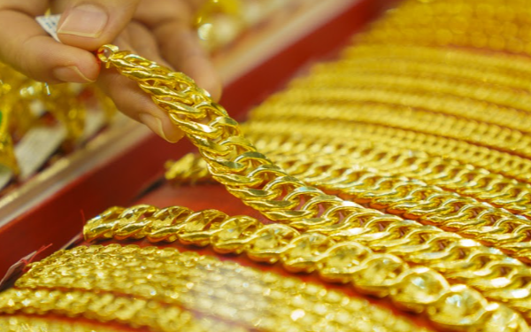 Giá vàng hôm nay (22/5): Đảo chiều tăng mạnh