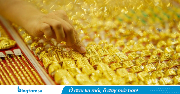 Giá vàng bất ngờ 