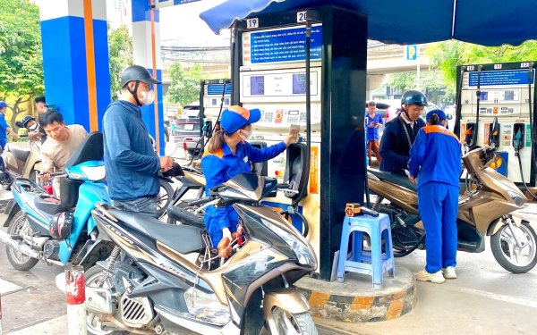Cập nhật giá xăng dầu: Xăng RON 95-III cao nhất, tình hình xăng E10 hiện tại?