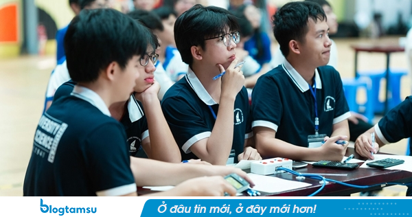 Miễn học phí, cấp phí sinh hoạt 5 triệu đồng/tháng cho sinh viên ngành điện hạt nhân