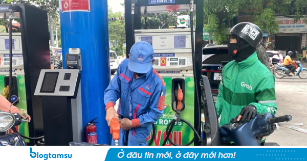 Bộ Công Thương thông báo về việc bán song song xăng khoáng RON 95 cùng với E10