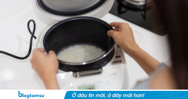 Cảnh báo khẩn cấp tới các gia đình đang nấu cơm bằng nồi cơm điện