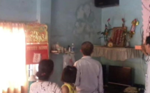 Sững sờ khi phóng to hết cỡ vết thấm nước trong nhà
