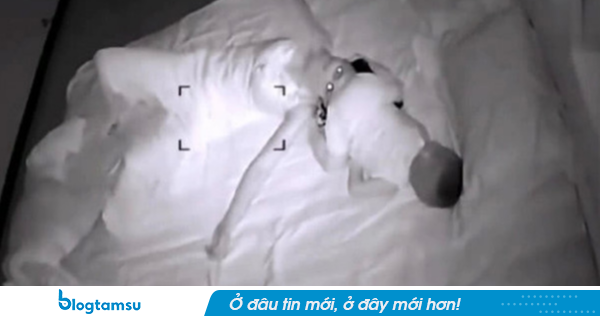 Thấy vợ hờ hững sau khi sinh con, chồng bí mật lắp camera rồi hối hận