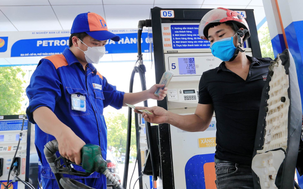 Cập nhật giá xăng dầu mới nhất: Giảm rồi!!!