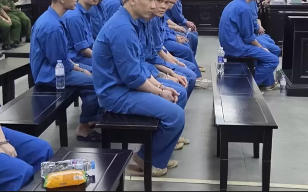 Giả 