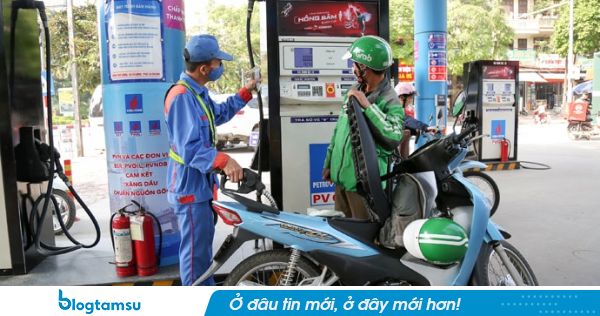 Giá xăng dầu hôm nay 31/5: Giá dầu giảm hơn 2%, xuống thấp nhất kể từ giữa tháng 4