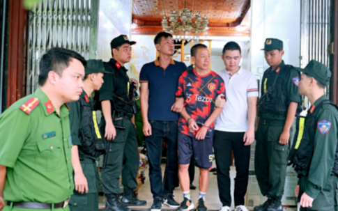 Bắt “tr:ùm giang hồ” nổi tiếng nhất miền Bắc liên quan đến đường dây 1.200 tỷ đồng
