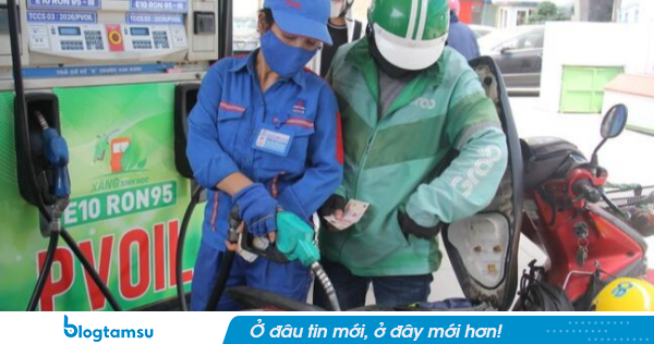 Giá xăng dầu MỚI NHẤT: Xăng E10, xăng E5 RON92 