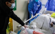 Người phụ nữ 65 tuổi đột tử lúc rạng sáng, bác sĩ tức giận nói: “Tuổi cao đừng làm 4 việc này trước khi ngủ!”