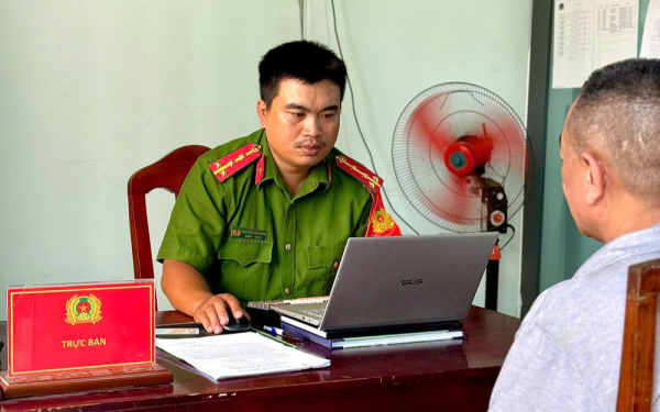 Chuyển khoản thành công 415 triệu đồng, người đàn ông SN 1972 phải lên làm việc với công an