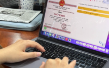 Công an TPHCM cảnh báo phụ huynh thích khoe giấy khen lên mạng
