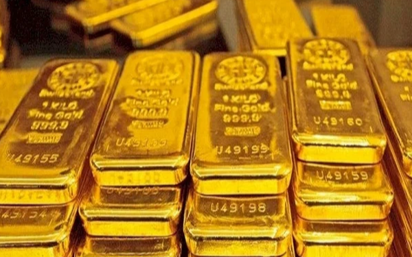 Giá vàng bạc hôm nay 4/6: Vàng thế giới cắm đầu lao xuống, giá bạc chịu áp lực, người ‘đu đỉnh’ lỗ chồng lỗ