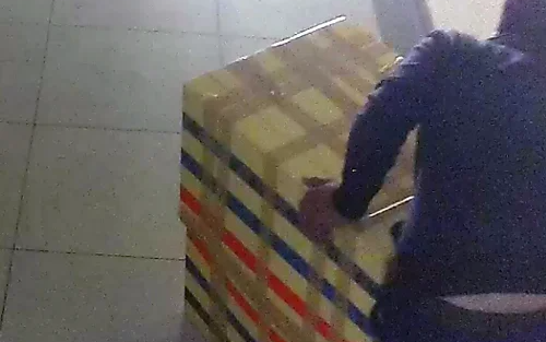 Nhặt được 3 thùng xốp khả nghi, người đàn ông ở Gia Lai lập tức báo công an: Bất ngờ với thứ bên trong thùng