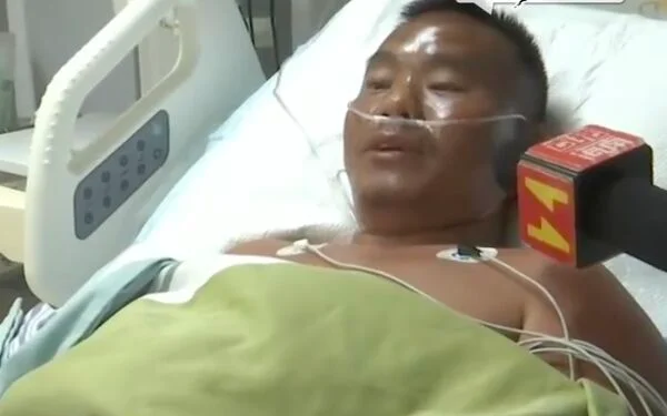Lênh đênh giữa biển suốt 7 ngày 6 đêm, người đàn ông sống sót nhờ ăn một thứ khó tin