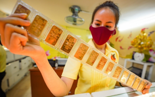 Giá vàng hôm nay (6/6): Sập mạnh