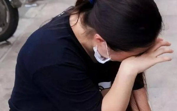 Chuyển khoản thành công theo lệnh sếp, nữ kế toán bất ngờ gánh khoản nợ hơn 19 tỷ đồng