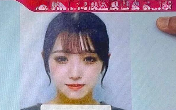 Sự thật rúng động phía sau gương mặt xinh đẹp như diễn viên của cô gái trẻ