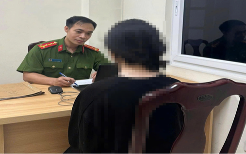 Tài khoản ngân hàng có giao dịch 800 triệu đồng: Nữ sinh 2006 bị công an mời lên làm việc