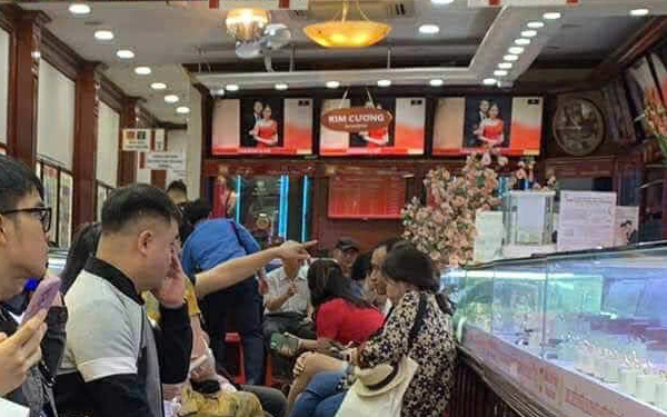 Giá vàng nhẫn trơn, vàng miếng sáng 11/6 mới nhất