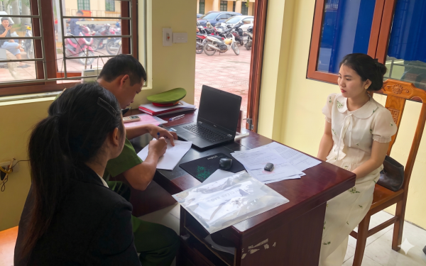Người phụ nữ SN 1995 nhận 4 lần chuyển khoản gần 50 triệu đồng trong 8 tháng: Công an triệu tập nữ kế toán SN 1991 lên làm việc