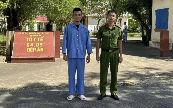 Hé lộ hình ảnh đầu tiên của Long 9 Ngón tại cơ sở cai nghiện, khai gì tại cơ quan công an?