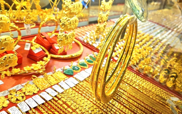 Giá vàng hôm nay: Vừa mở cửa, vàng, bạc đồng loạt biến động mạnh