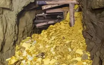 Cơ quan chức năng phong tỏa khẩn cấp, tịch thu 200kg vàng do người nông dân phát hiện trong núi sâu