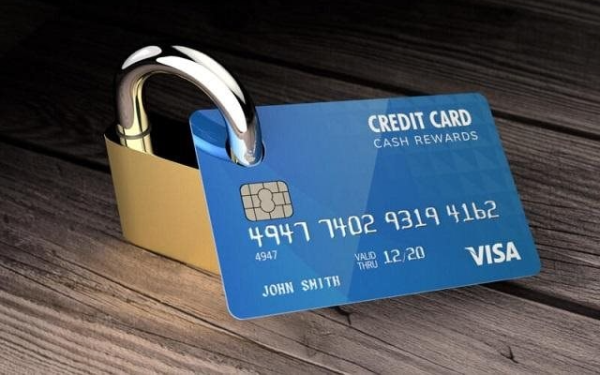 Cơ quan Thuế yêu cầu Agribank, Vietcombank, VietinBank,... khẩn trương phong tỏa 30 tài khoản ngân hàng sau