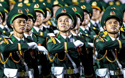 Trung ương chốt ban hành thêm 01 khoản phụ cấp mới hoàn toàn cho CBCCVC và LLVT, cụ thể ra sao?