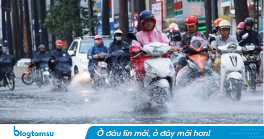 Cảnh báo khẩn: Mưa lớn bao trùm nhiều tỉnh thành, nguy cơ lũ quét và sạt lở đất