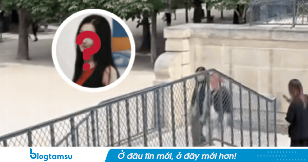 Con gái 20 tuổi của Vương Phi sau 4 lần phẫu thuật hở hàm ếch, giờ đứng vẫy tay 30 giây đã kiếm được 85 tỷ