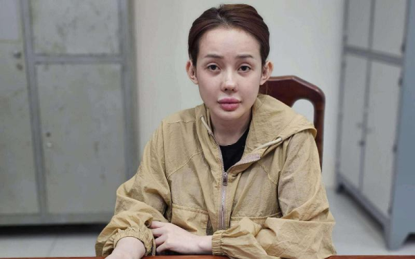 Ngân 98 sau 8 tháng tạm giam: Đã tăng 15kg, nói một câu khiến cả gia đình bật khóc