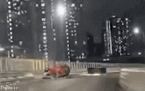 Vừa trở về từ tuần trăng mật, 2 vợ chồng đi taxi rồi tử nạn, khoảnh khắc cuối đời thật đau xót