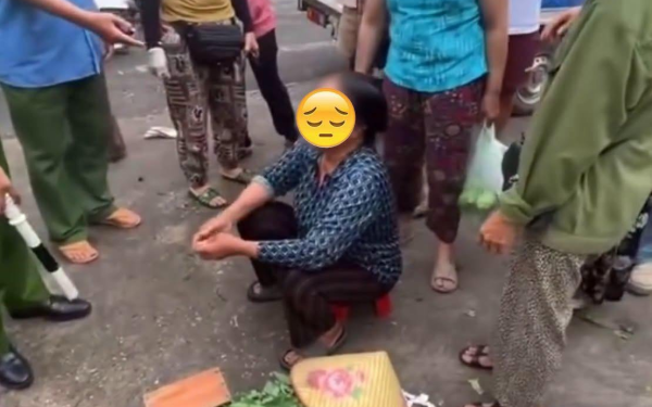 Phú Thọ: Phẫn nộ cảnh người phụ nữ dùng vòi xịt tăng áp phun thẳng mặt cụ bà bán rau, hé lộ NGUYÊN NHÂN mâu thuẫn