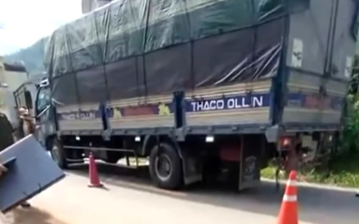 Va chạm với ô tô tại Phú Thọ, 2 cháu nhỏ tử vong tại chỗ: Nạn nhân là 2 chị em ruột