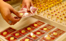 Giá vàng 24-6 cập nhật: Vàng SJC đi ngang, thế giới mất ngưỡng 4.100 USD/ounce