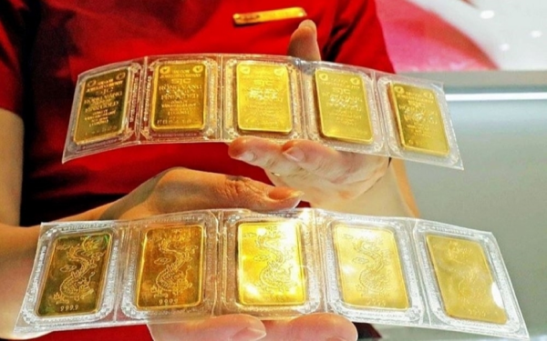 Giá vàng mới nhất tối 24/6: Mất ngủ