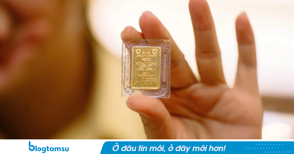Giá vàng thế giới mất mốc 4.000 USD/ounce, giảm mạnh trong phiên 25/6