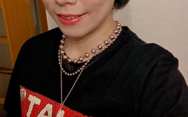 Nữ diễn viên công bố kết hôn và ly hôn trong cùng 1 ngày