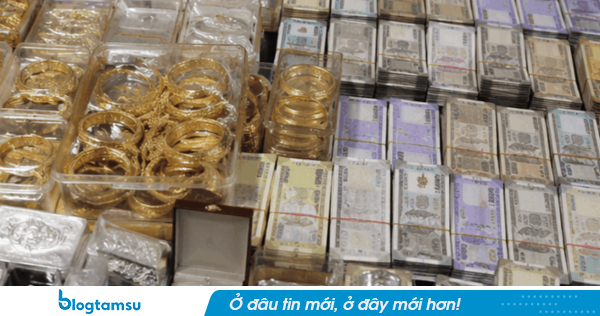 Đột kích nhà riêng, tịch thu 130,8 triệu tiền mặt, 55 lô đất, 21 cửa hàng cùng nhiều trang sức vàng bạc của một giáo viên tiểu học trường công lập