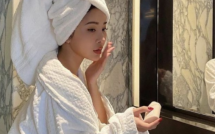 Người phụ nữ mắc ung thư nội mạc tử cung vì kiểu dưỡng da, "chống già" chị em nào cũng khen nức nở