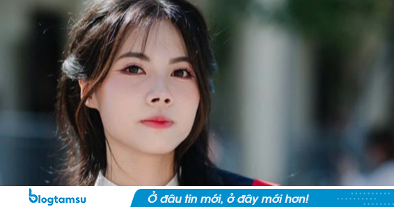 Nữ sinh 