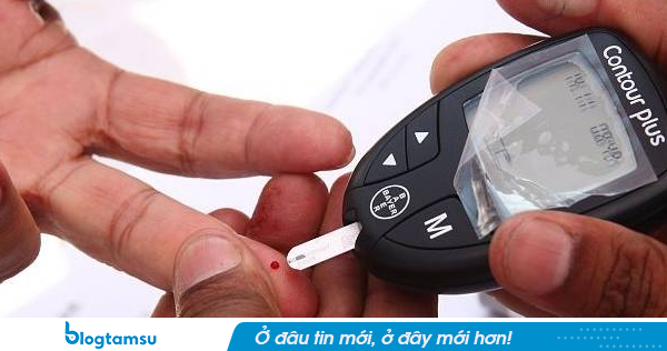 Uống loại lá quen thuộc hàng triệu người vẫn tưởng tốt, người đàn ông Hà Nội có đường huyết tăng gấp đôi