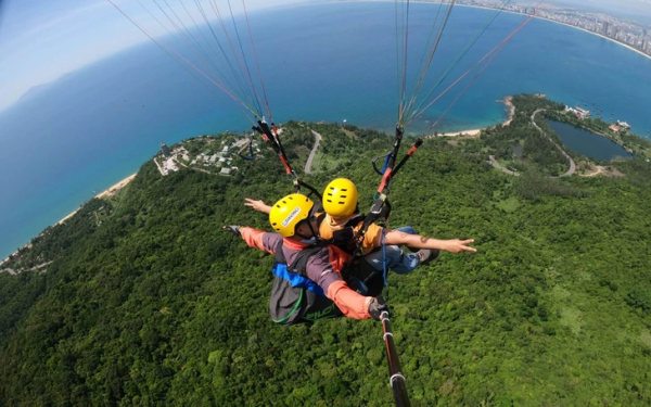Bản án cuối cùng cho phi công quên cài khóa an toàn vụ du khách rơi khỏi dù lượn không qua khỏi trên bán đảo Sơn Trà