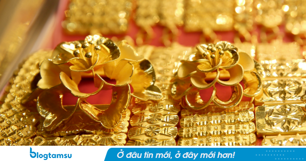 Vàng miếng vàng nhẫn tăng 'ác liệt', dự báo phi thẳng lên ngưỡng 150 triệu