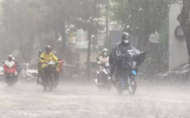 Đêm mai bão số 1 vào vịnh Bắc Bộ, dự báo mưa rất lớn