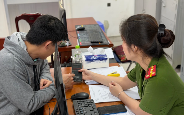 Từ 1/7: Họ hàng, người thân, bạn bè tới nhà ở lại qua đêm phải khai báo