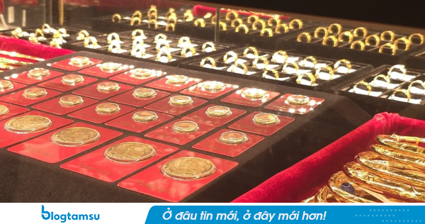 Giá vàng hôm nay: Bất ngờ tăng vọt